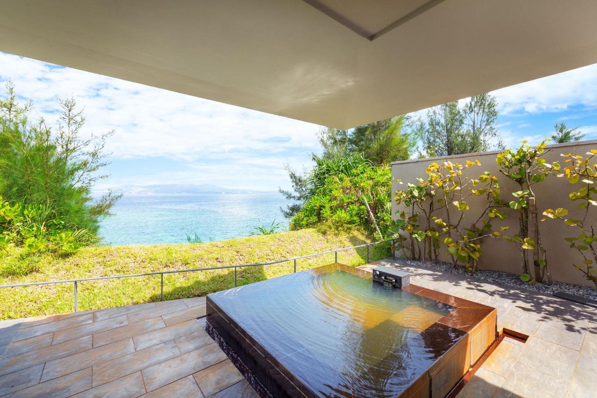 Halekulani Okinawa Hotel Onna Ngoại thất bức ảnh